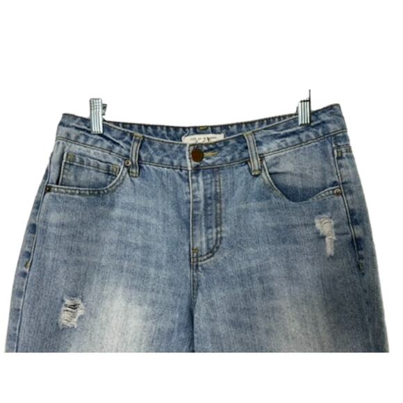 Life in Progress Light Rinse Distressed High-Waist Lace Patch Jeans Women's 26 - Picture 4 of 8